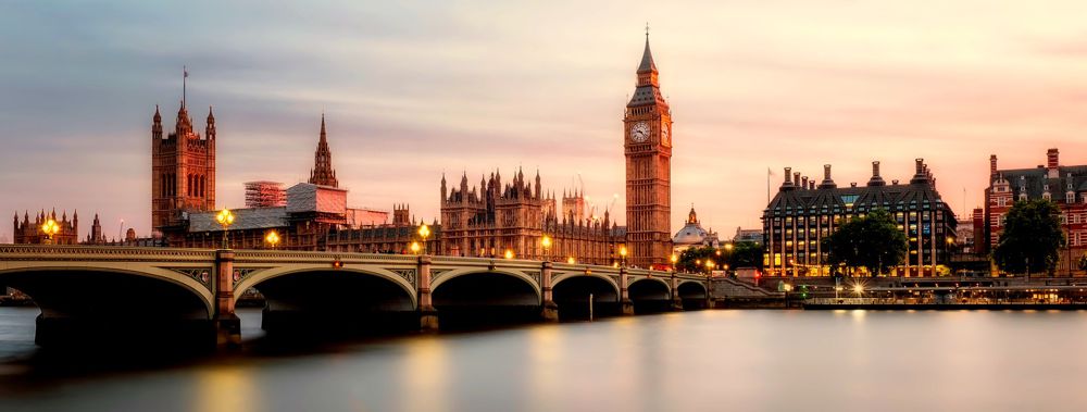 Do people trust politicians?